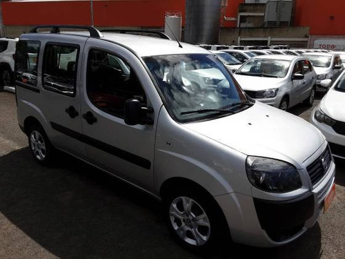 Imagem 5 de 10 de Fiat Doblò 1.8 Mpi Essence 7l 16v Flex 4p Manual