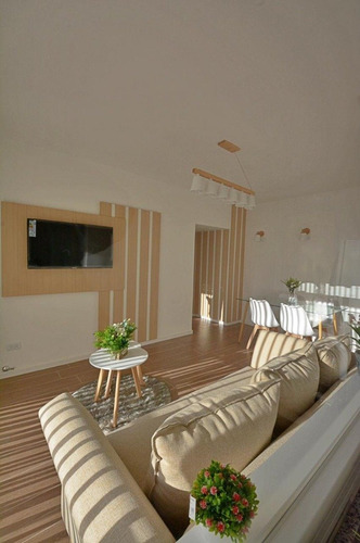 Imagen 2 de 11 de Venta 2 Ambientes De Categoria - Vista Al Mar