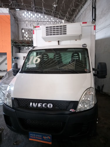 Iveco Daily Caminhonete Bau Refr