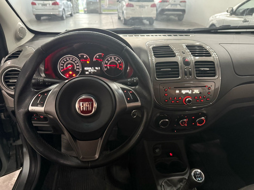 Fiat Palio 1.6 Essense