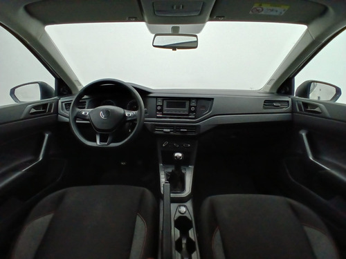 Volkswagen Polo 1.0 MPI TRACK MANUAL
