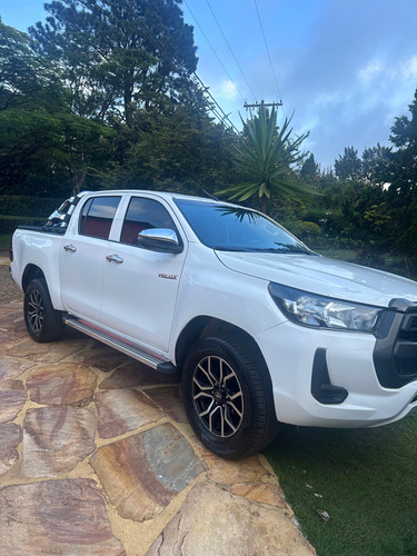 Toyota Hilux 2.8 Std Power Pack Cab. Dupla 4x4 Tdi 4p