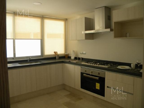 Departamento En Venta En Cancún Brezza Towers 2 Recámaras 140 M2 El Table
