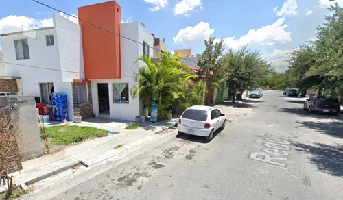 Sg- Casa En Remate Bancario En Redan , Mision Real , Apodaca, Nuevo Leon.
