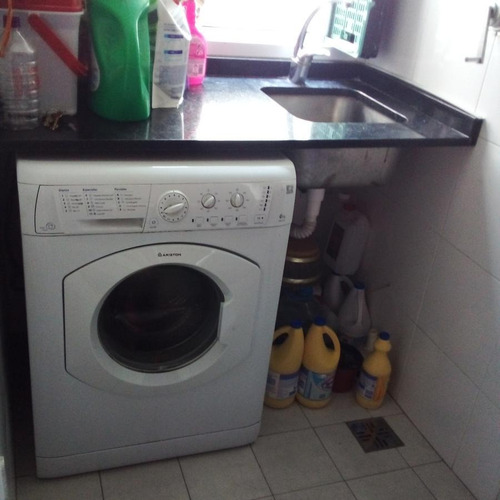 Impecable Departamento De 3 Ambientes Con Dependencia Y Cochera En Caballito