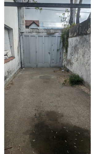 Casa Antigua A Reciclar Con Gran Lote