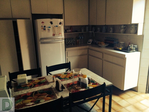 Imagem 3 de 15 de Chamosa Casa Em Uma Travessa Da Roberto Marinho - Di11008