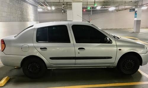 Imagem 8 de 15 de Renault Clio 2006 1.0 16v Expression Hi-flex 5p