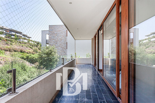 Departamento En Arriendo Condominio 3 Dorm. En Las Condes