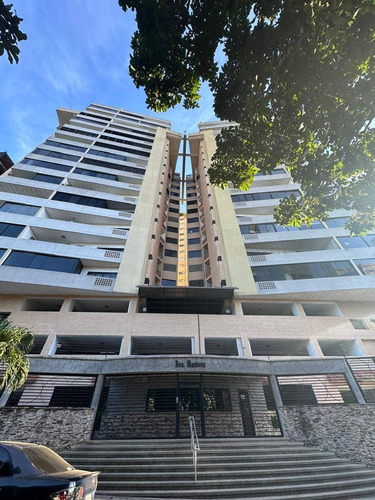 Lm Apartamento En Venta En Las Chimeneas, Res. Mantova (133ms) Piso Bajo Trato Solo Con Clientes Directos