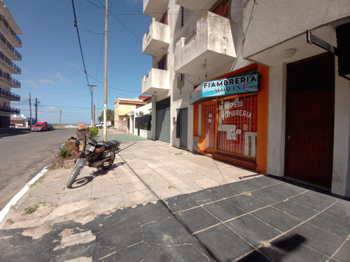 Local En Venta Cerca Del Mar Con Financiacion Con Gas Natural- Mar De Ajo