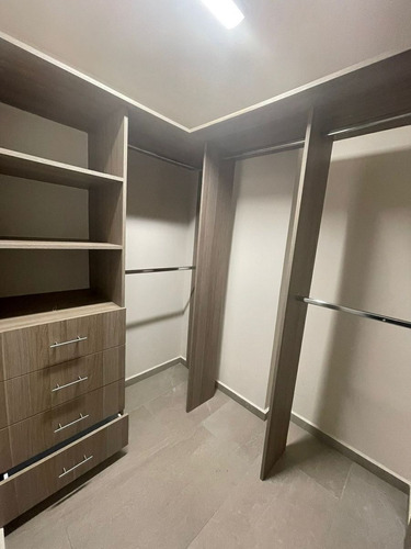 Imagen 10 de 26 de Departamento En Venta, Averanda, 3 Recámaras