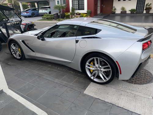 Chevrolet Corvette 6.2 V8 Stingray Z51 At