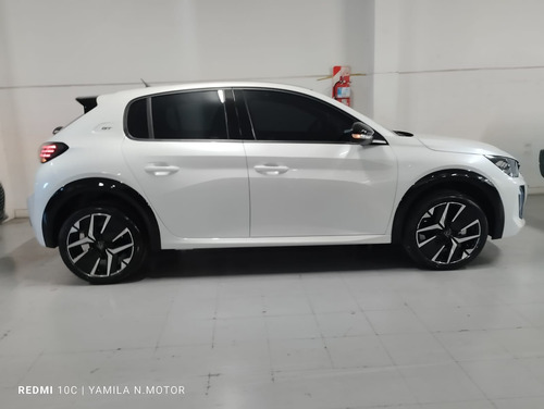 Peugeot 208 1.0T Gt