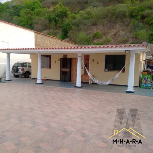 Casa En Venta En Los Corales