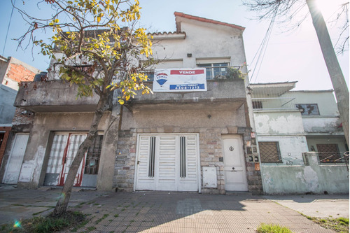 Venta 2 Casas En Block En Lanus