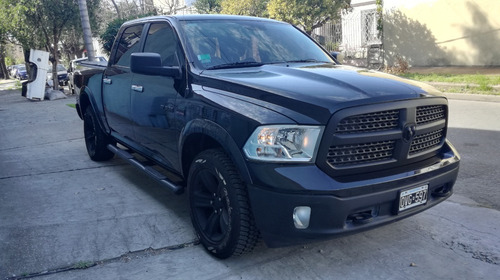 Ram 1500 5.7 V8 Laramie 4x4 2015