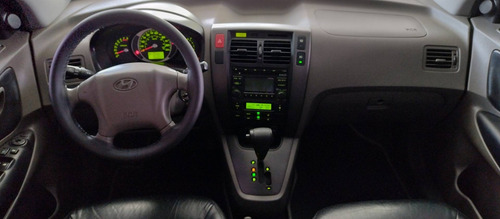 Imagem 7 de 8 de Hyundai Tucson 2.0 Mpfi Gls 16v 143cv 2wd Flex 4p