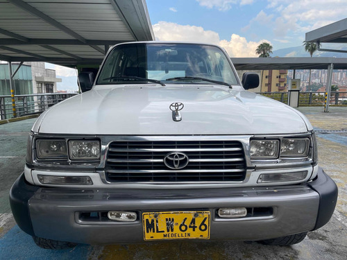 Imagen 2 de 9 de Toyota Burbuja 1996 4.5 Egmnu Fzj80