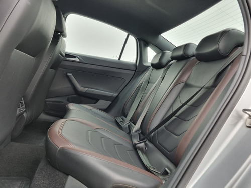 Volkswagen Virtus 1.0 200 TSI HIGHLINE AUTOMÁTICO