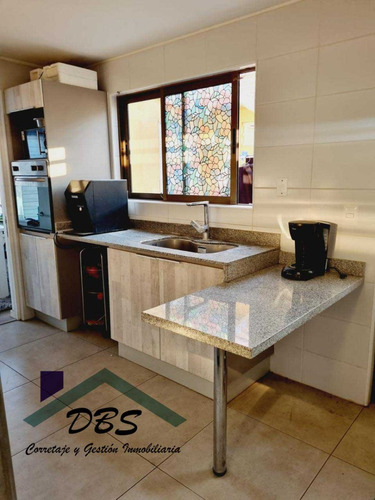 Dbs Propiedades Arrienda Casa De 2 Pisos 4d/4b/2e $1.300.000