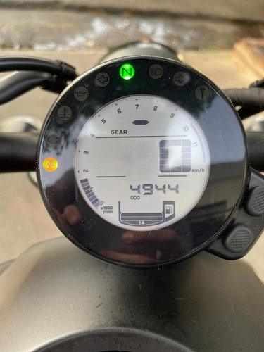 Imagen 8 de 12 de Yamaha Xsr