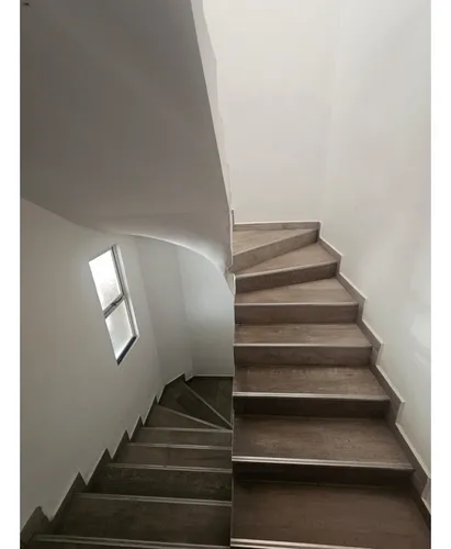 Casa Unifamiliar En Venta En Navarra Bello