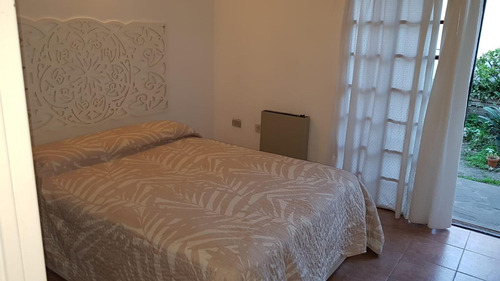 Imagen 7 de 10 de Duplex En Una Planta Con Espacio Para Coche