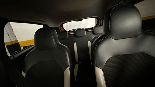 Renault Kwid 1.0 12v Intense Sce 5p