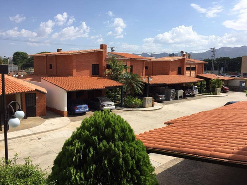 Imagen 20 de 20 de Grecia Nassaralianh Vende Townhouse En Terranostra, Tazajal, Naguanagua 0412-8669181