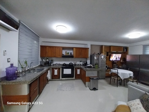Casa En La Entrada 2 Naguanagua
