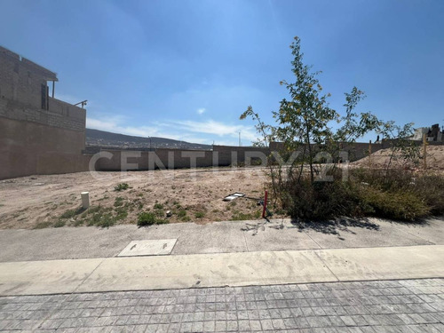 Venta De Terreno En Condominio Dublín, Fracc. Capital Sur, El Marqués, Querétaro