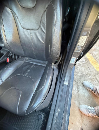 Ford Focus III 2.0 Sedan Titanium Mt
