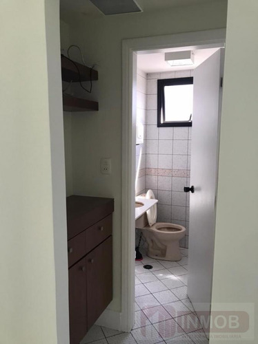 Sala Comercial Para Venda Em Taubaté, Centro, 1 Banheiro - Sa0054_1-1885583