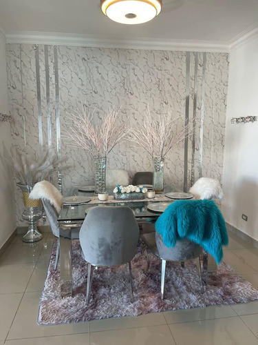 Apartamento De Venta En El Vergel, Distrito Nacional.