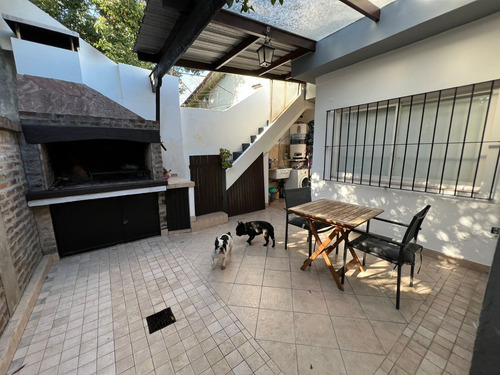 Imagen 11 de 12 de Venta Ph 3 Ambientes Con Fondo Libre Refaccionado Castelar