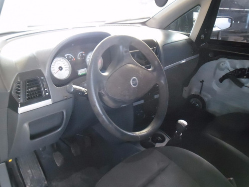 Imagem 3 de 5 de Sucata Idea Elx 1.4 Flex 07 Pra Tirar Peças Motor Capo Port