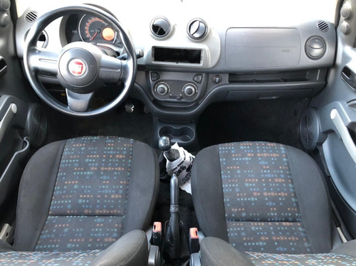 Imagem 10 de 11 de Fiat Uno Vivace 1.0 2014