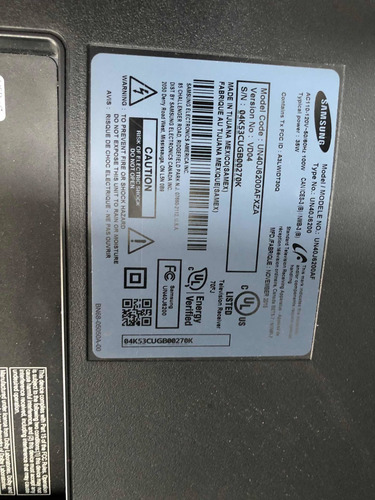 Pantalla Un40j6200afxza Rota Para Partes Todo Funciona (Usado)