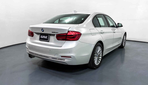 Imagen 9 de 15 de 34124 - Bmw Serie 3 2016 Con Garantía