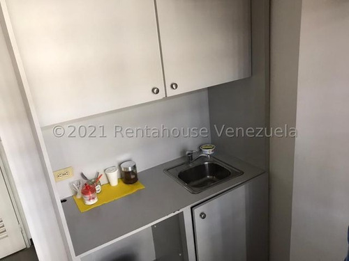 Imagen 10 de 12 de Local Comercial En Venta En Las Mercedes 22-9626 Adri 04143391178
