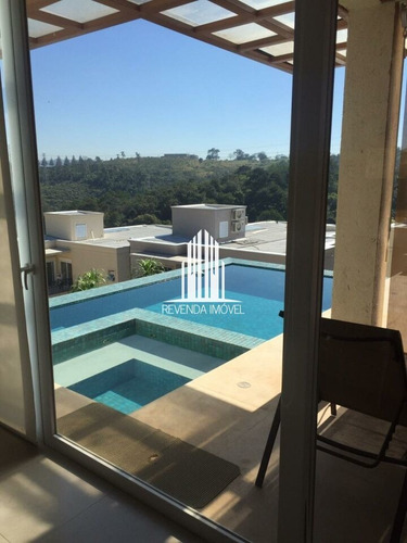Imagem 8 de 15 de Casa / 3 Quartos E 6 Banheiros / Piscina/ Closet/ Deck/ Sala Jantar - Al532
