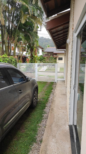 Casa Ubatuba-cond Fechado C/piscina Ar Cond. E Mobiliada
