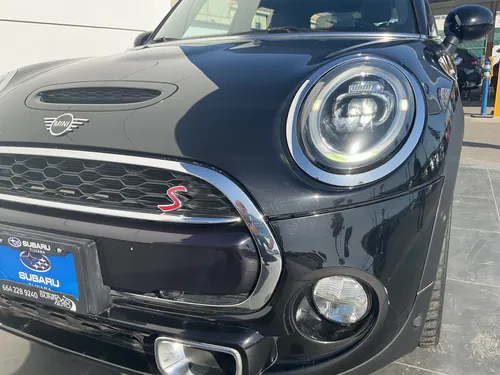 Mini Cooper S 2.0 Hot Chili 5 Puertas At