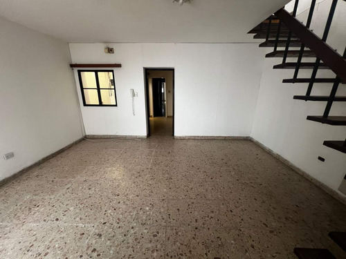 Excelente Casa Comercial - Centro