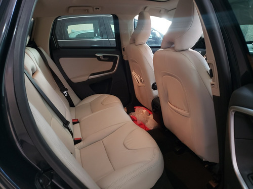 Imagem 6 de 9 de Volvo Xc60 3.0 Awd 2010 Blindado