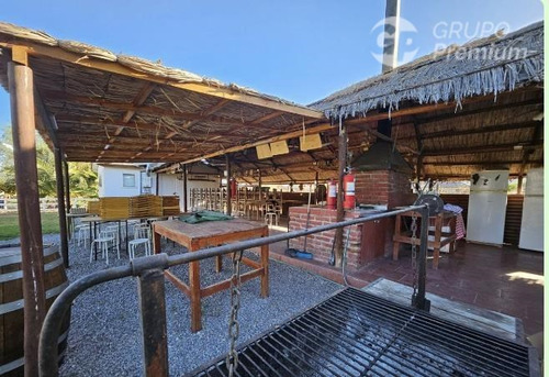 Hermosa Casa A La Venta, 4d+5b+10est.+pisc., Bat