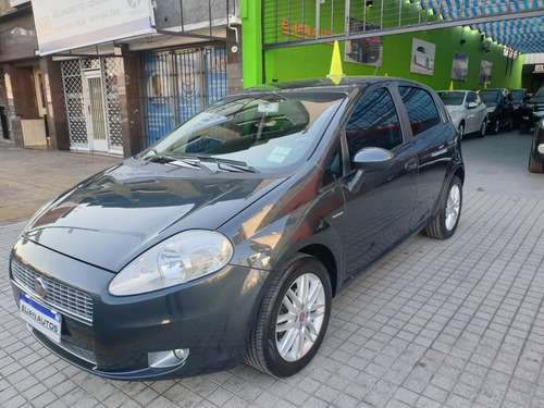 Fiat Punto 1.6 Essence Dualogic 2011