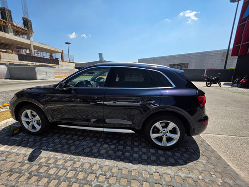 Audi Q5 2.0 L T Elite Dsg