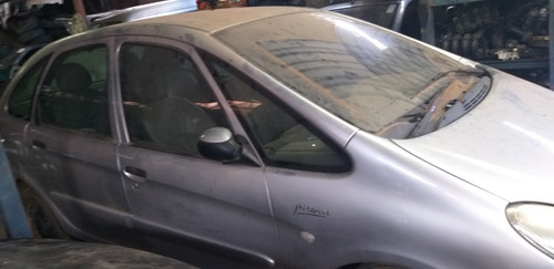Imagem 2 de 10 de Xsara Picasso 2.0 16v Gasolina 2002 (sucata Venda De Peças)
